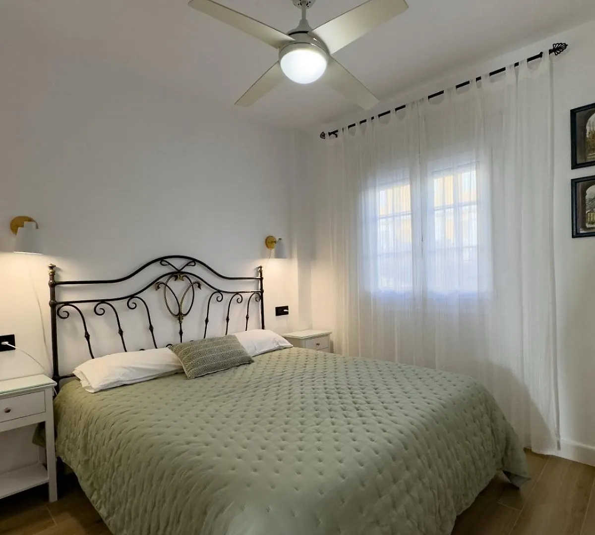 La Tortuga I, Encantador Apartamento Con Garaje En Primera Linea De Playa Tarifa 0*,